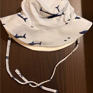 Petit Lem White and Blue Shark Print Hat